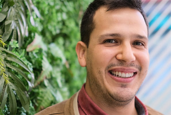 la sonrisa de Carlos